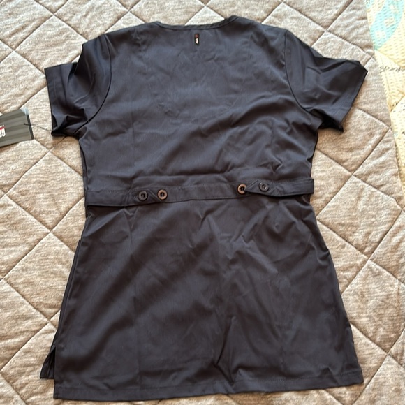 Grey’s Anatomy XXS scrub top - Picture 3 of 3